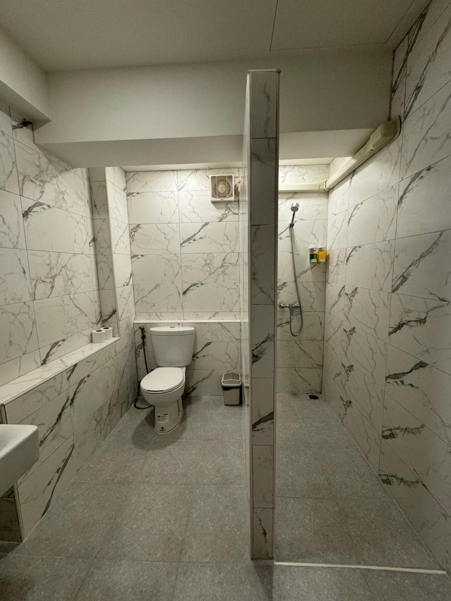 Premier Hostel Chiang Mai Zewnętrze zdjęcie